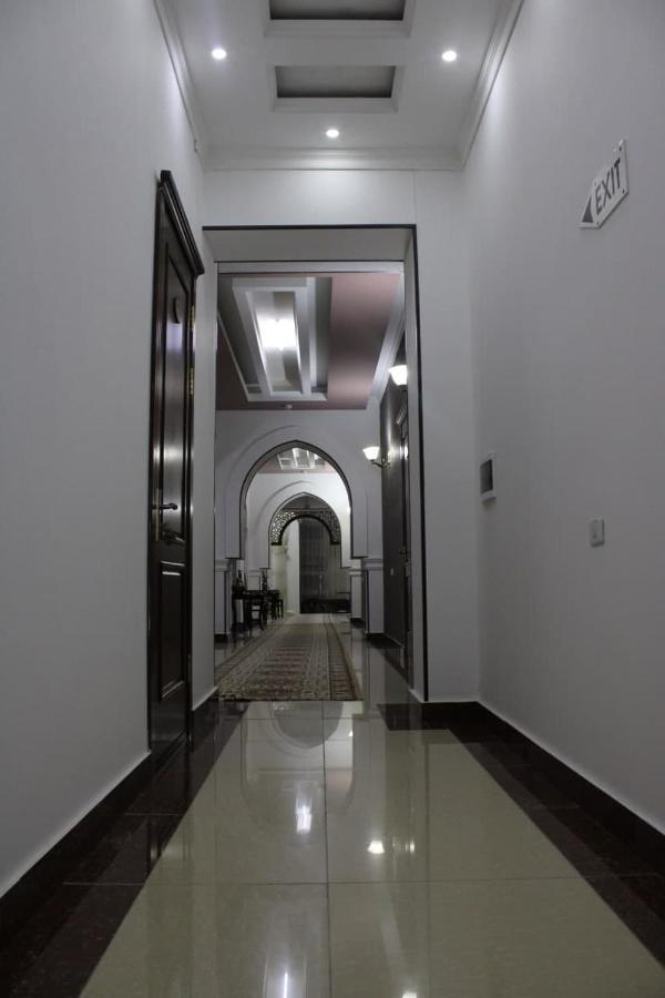 Ikan Registon Hotel Самарканд Екстериор снимка