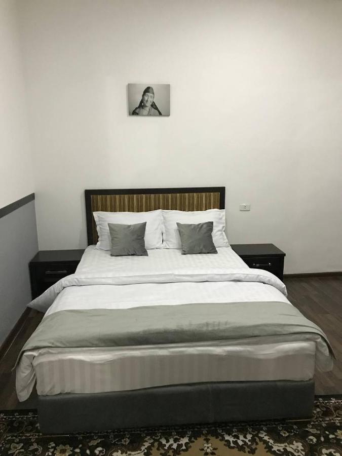 Ikan Registon Hotel Самарканд Екстериор снимка