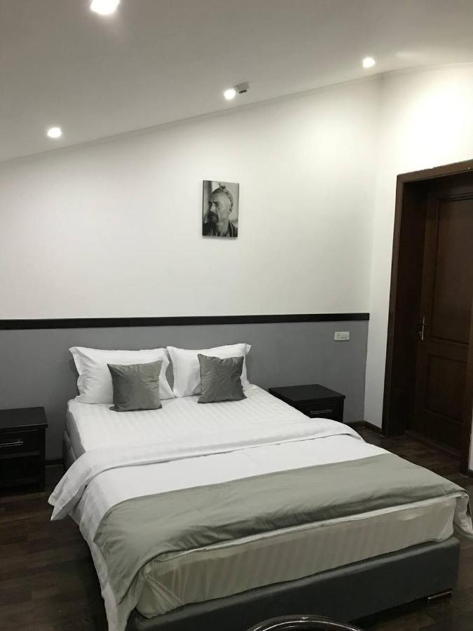 Ikan Registon Hotel Самарканд Екстериор снимка